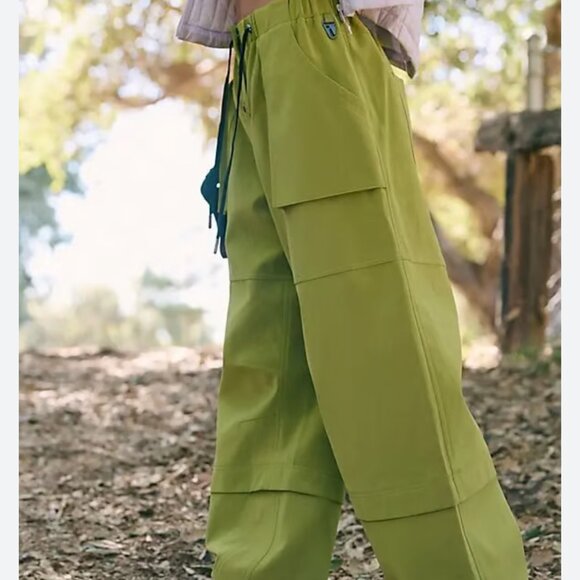 new FREE PEOPLE movement paradox pants in olive - Picture 3 of 5